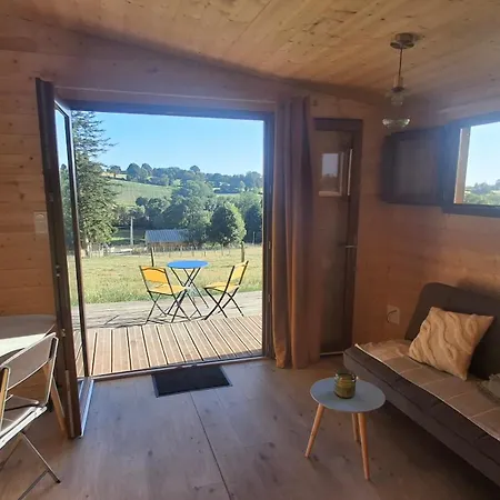 La Ferme De Beau Soleil Et Gospodarstwo wiejskie Saint-Gilles-du-Mene